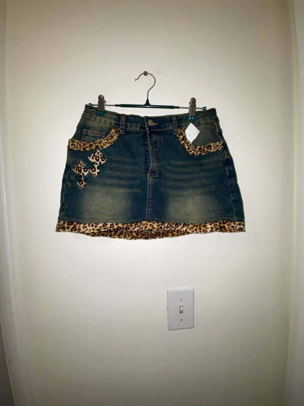 ROMWE Leopard Print Patchwork Denim Mini Skirt